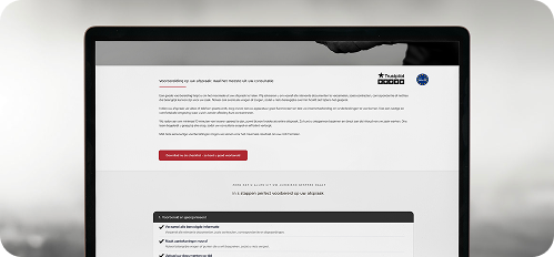 Laptop met The Law Firm-website waarop een checklist voor juridische afspraakvoorbereiding wordt weergegeven.